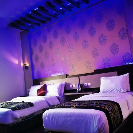 Oyo 822 Hotel Mukti Jaya Purwokerto Exteriör bild